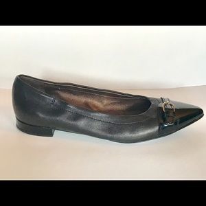 AGL Pointed Patent Cap-toe & Leather Flat EU 38